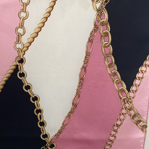 Oscar de la Renta Vintage Chain Link Rectangle Scarf - Picture 6 of 9